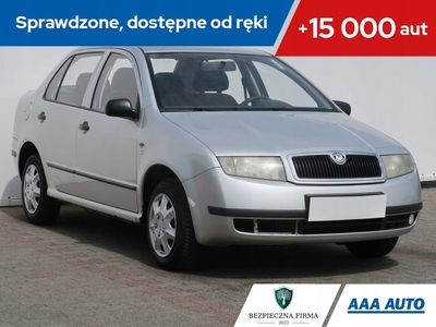 Skoda Fabia I Sedan 1.2 i 64KM 2004