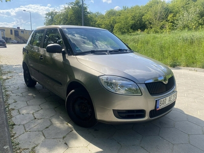 Skoda Fabia II Hatchback 1.4 i 16V 85KM 2009