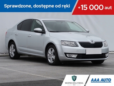 Skoda Octavia III Liftback 1.6 TDI 110KM 2015