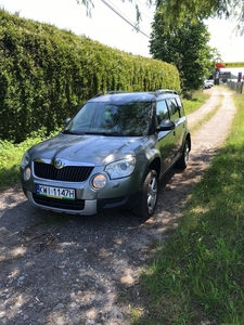 Skoda Yeti Minivan 2.0 TDI CR DPF 4x4 140KM 2012