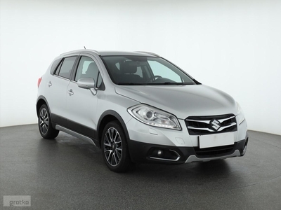 Suzuki SX4 S-Cross , Navi, Xenon, Bi-Xenon, Klimatronic, Tempomat, Parktronic,