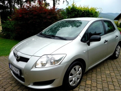 Toyota Auris I Hatchback 1.6 i 16V VVT-i 124KM 2008