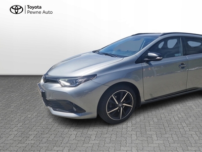 Toyota Auris II Touring Sports Facelifting 1.6 Valvematic 132KM 2017