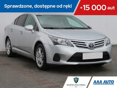 Toyota Avensis III Sedan Facelifting 1.8 Valvematic 147KM 2014