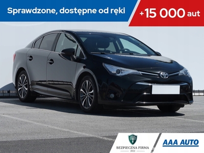 Toyota Avensis III Sedan Facelifting 2015 2.0 Valvematic 152KM 2015