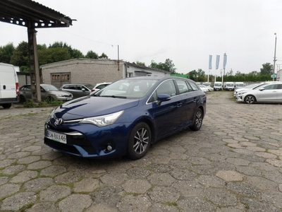 Toyota Avensis III Wagon Facelifting 2015 2.0 Valvematic 152KM 2018