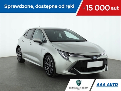 Toyota Corolla XII Hatchback 1.8 Hybrid 122KM 2020