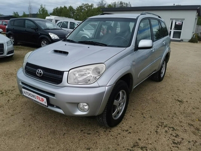 Toyota RAV4 II 2005