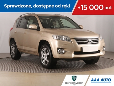 Toyota RAV4 III MPV Facelifting 2.0 Valvematic 158KM 2012