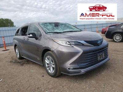 Toyota Sienna III 2021