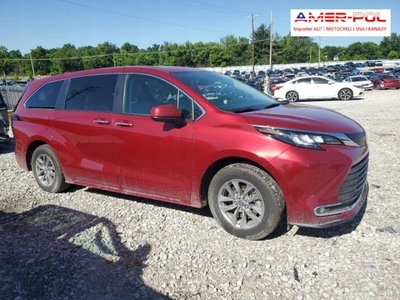 Toyota Sienna III 2022