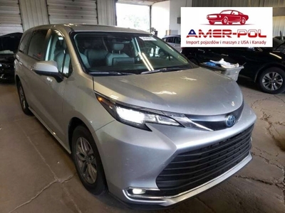 Toyota Sienna III 2022