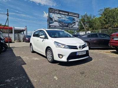 Toyota Verso Minivan Facelifting 1.6 D-4D 112KM 2016