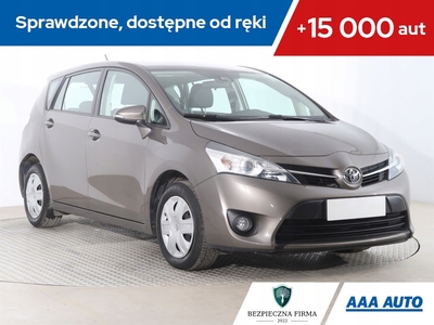 Toyota Verso Minivan Facelifting 1.6 Valvematic 132KM 2016