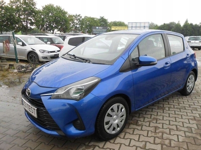 Toyota Yaris III Hatchback 5d Facelifting 1.0 VVT-i 69KM 2017