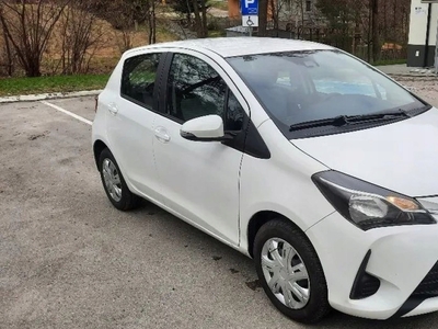 Toyota Yaris III Hatchback 5d Facelifting 1.0 VVT-i 69KM 2017