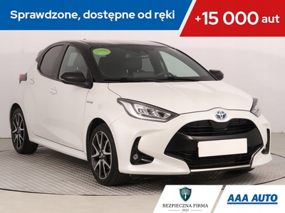 Toyota Yaris IV Hatchback 1.5 Hybrid Dynamic Force 116KM 2020