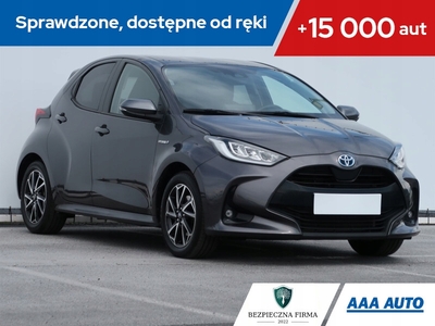 Toyota Yaris IV Hatchback 1.5 Hybrid Dynamic Force 116KM 2021