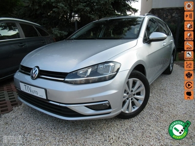 Volkswagen Golf VIII BEZWYPADKOWY AppConnect Aktywny Tempomat Salon Serwis w ASO FV23%