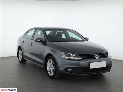 Volkswagen Jetta 1.4 120 KM 2013r. (Piaseczno)