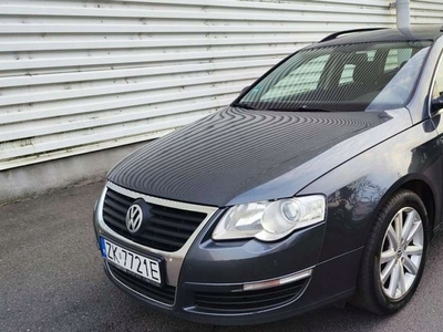 Volkswagen Passat B7 Variant 1.6 TDI CR DPF BlueMotion 105KM 2010