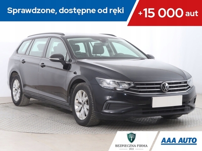 Volkswagen Passat B8 Variant Facelifting 2.0 TDI SCR 150KM 2020