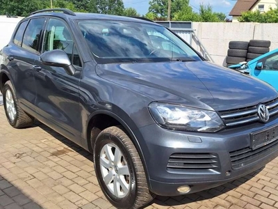 Volkswagen Touareg II SUV 3.0 V6 TDI BlueMotion 245KM 2014