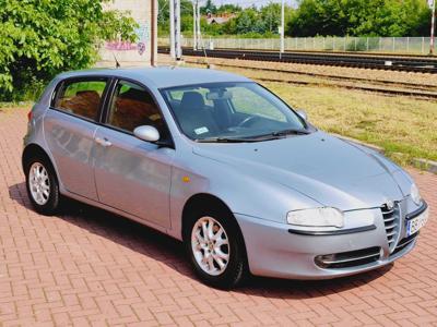 ALFA ROMEO 147 1.6 2001