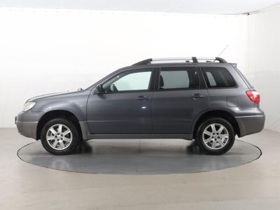 Mitsubishi Outlander 2006 2.0 220777km SUV