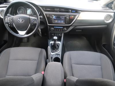 Toyota Auris 2013 1.6 Valvematic 149155km ABS