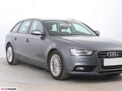 Audi A4 2.0 187 KM 2014r. (Piaseczno)