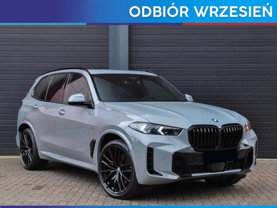 BMW X5 G05 SUV Facelifting 3.0 40d 352KM 2024