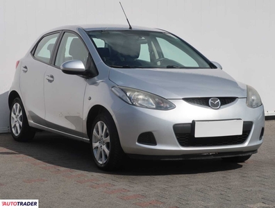 Mazda 2 1.3 73 KM 2010r. (Piaseczno)