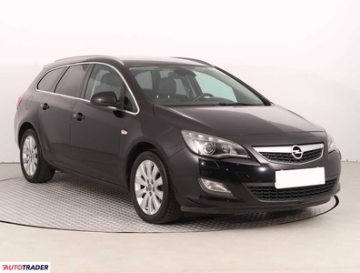 Opel Astra 1.7 123 KM 2011r. (Piaseczno)