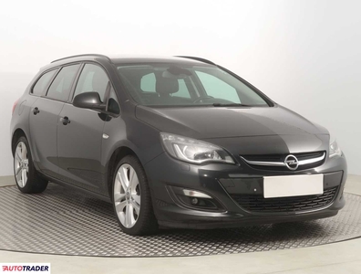 Opel Astra 2.0 162 KM 2015r. (Piaseczno)