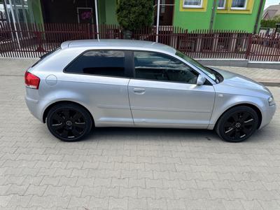 Audi A 3 rok 2004 Benzyna 2.0 150KW