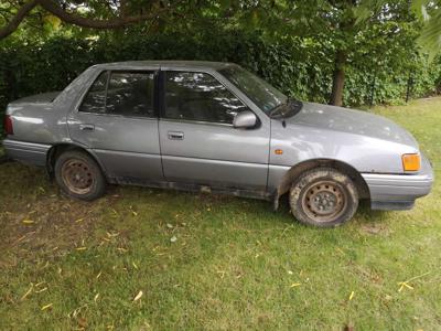 Hyundai Pony 1.5 B, Zarejestrowany