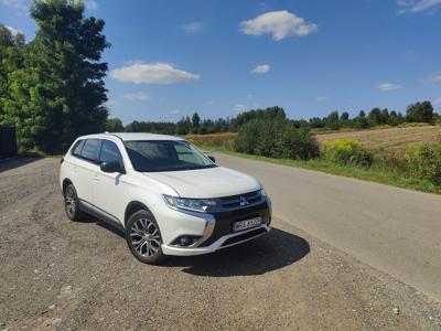 Mitsubishi Outlander 2.4+LPG, 7os.