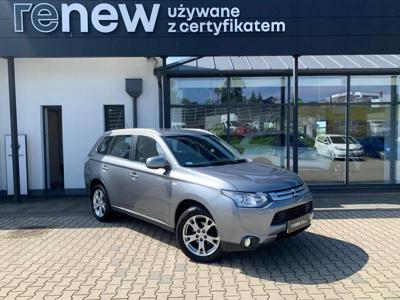 Mitsubishi Outlander III SUV Facelifting 2.0 SOHC MIVEC 150KM 2014