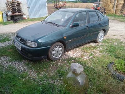 Seat cordoba 1.6 benzyna 1999r