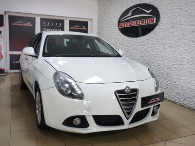 Alfa Romeo Giulietta Nuova II Hatchback 5d Facelifting 1.4 TB 16v 120KM 2015