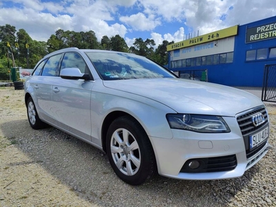 Audi A4 B8 Avant 2.0 TDI 143KM 2011