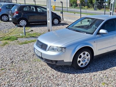 Audi A4 II (B6) Audi A4 2.0 Benzyna Sedan Klimatronik Stan BDB Zobacz