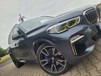 BMW X5 G05 M SUV M50d 400KM 2020