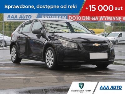 Chevrolet Cruze Hatchback 5d 1.8 16V DOHC 141KM 2011