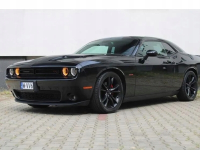 Dodge Challenger III 2016