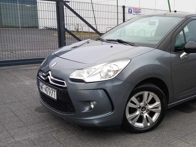 DS 3 Hatchback (Citroen) 1.4 VTi 95KM 2010