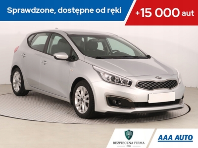 Kia Ceed II Hatchback 5d Facelifting 1.4 DOHC 100KM 2017