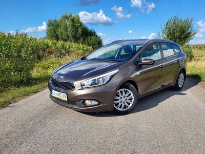 Kia Ceed II Kombi 1.6 CRDi 110KM 2012