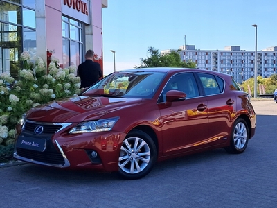 Lexus CT Hatchback 5d Facelifting 200h 136KM 2016